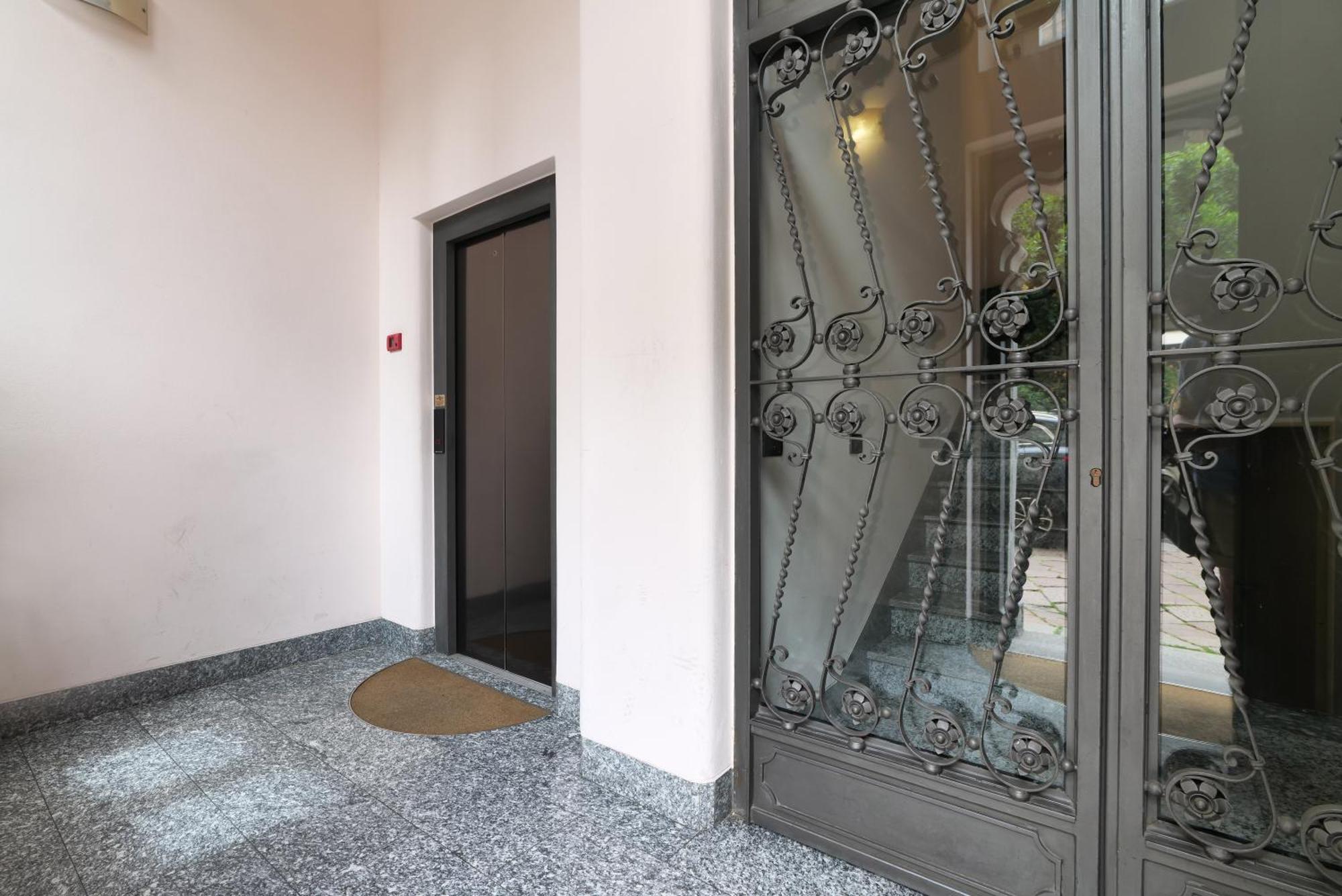 Sweett - Osti Lägenhet Milano Exteriör bild